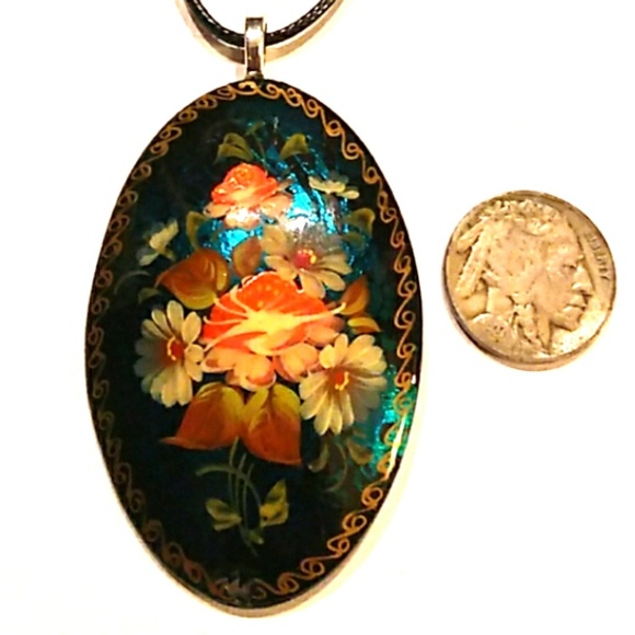 ⏳SALE *RARE Russian Lacquered Hand-Painted VINTAGE - Picture 1 of 8